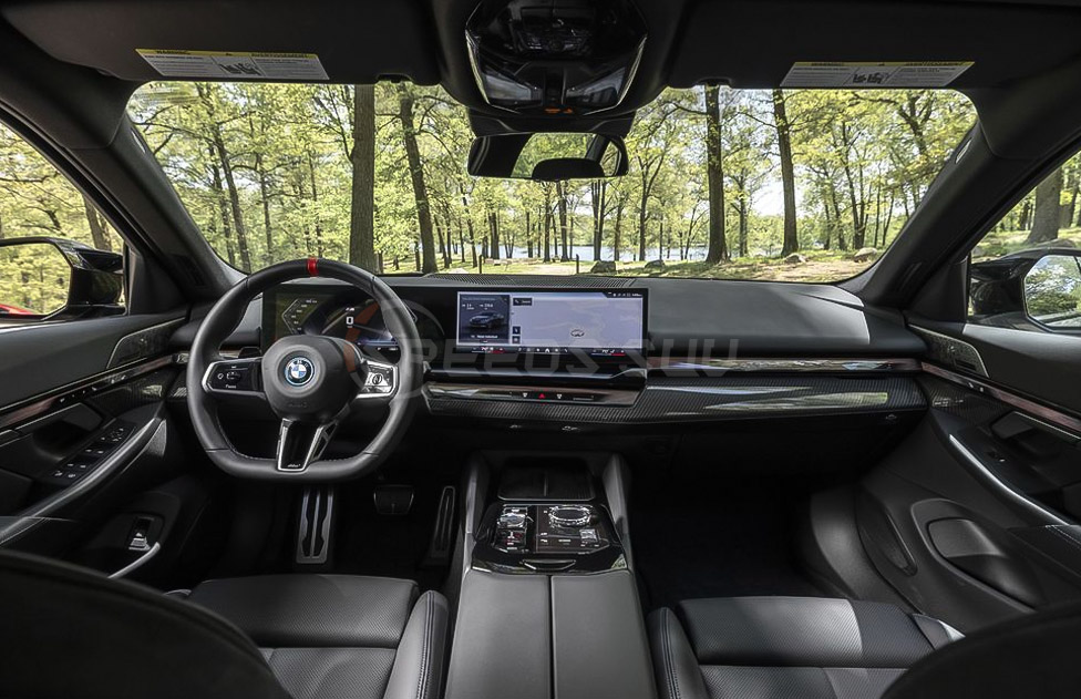 2025 BMW i5 Interior